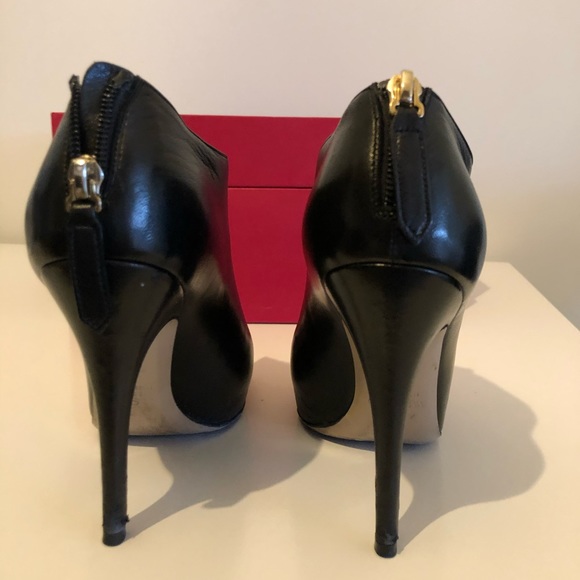 Valentino booties - Picture 2 of 3